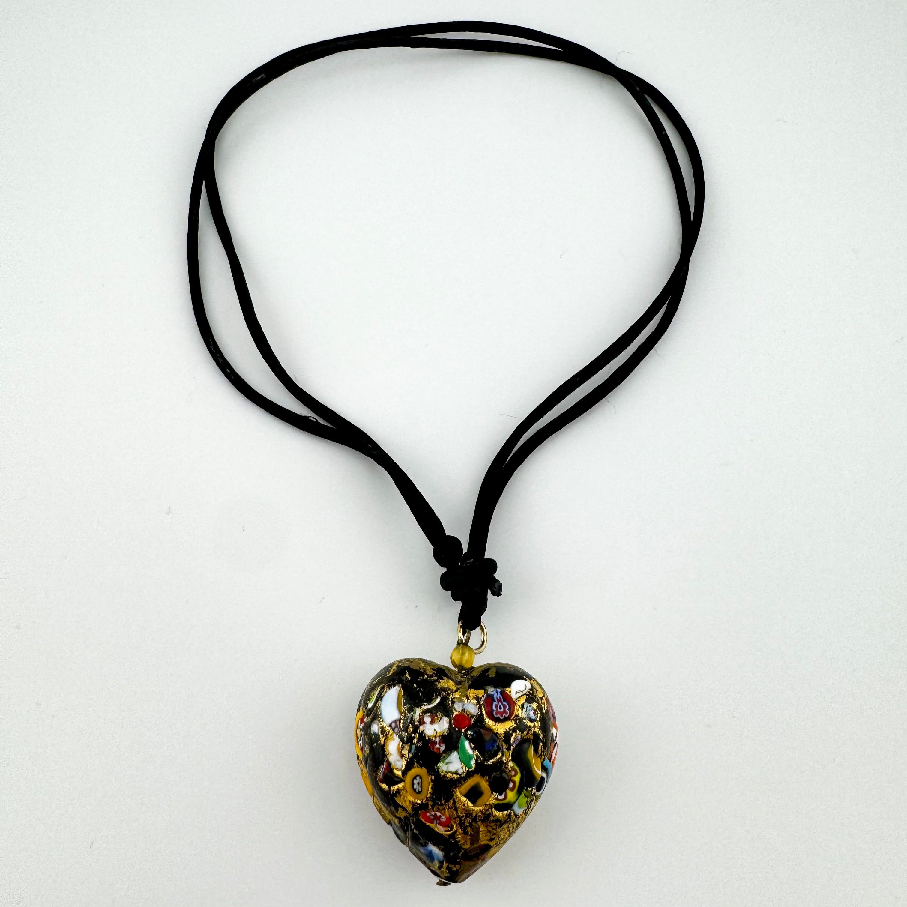 ADJUSTABLE AMAZING MURANO HEART