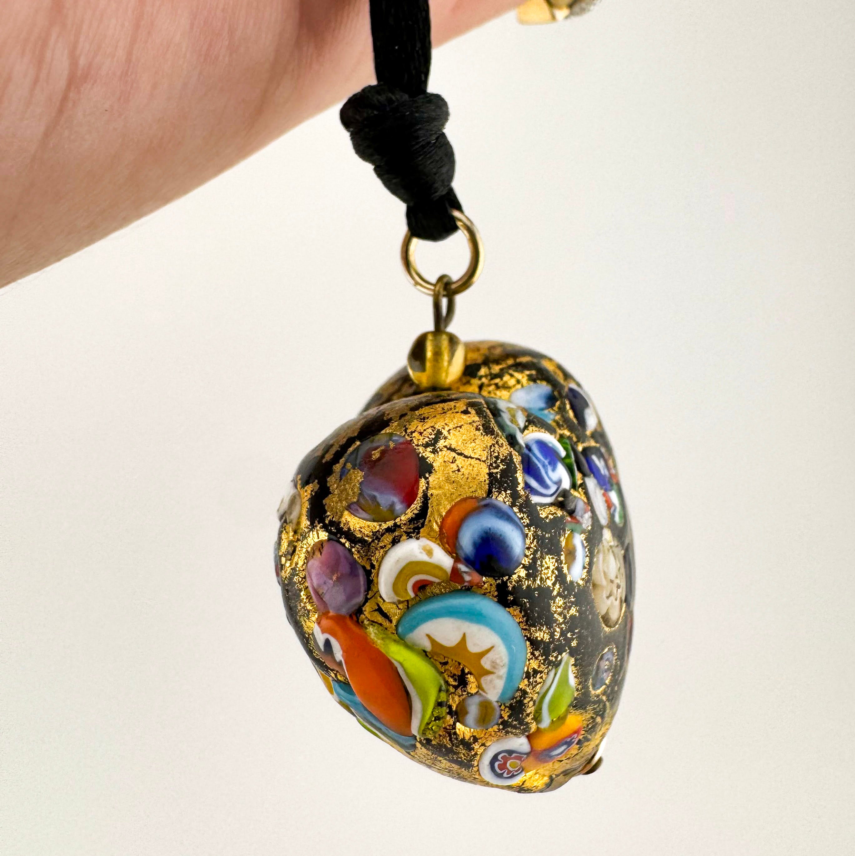 ADJUSTABLE AMAZING MURANO HEART