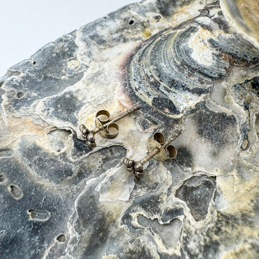 TINY DRAGONFLY STUDS