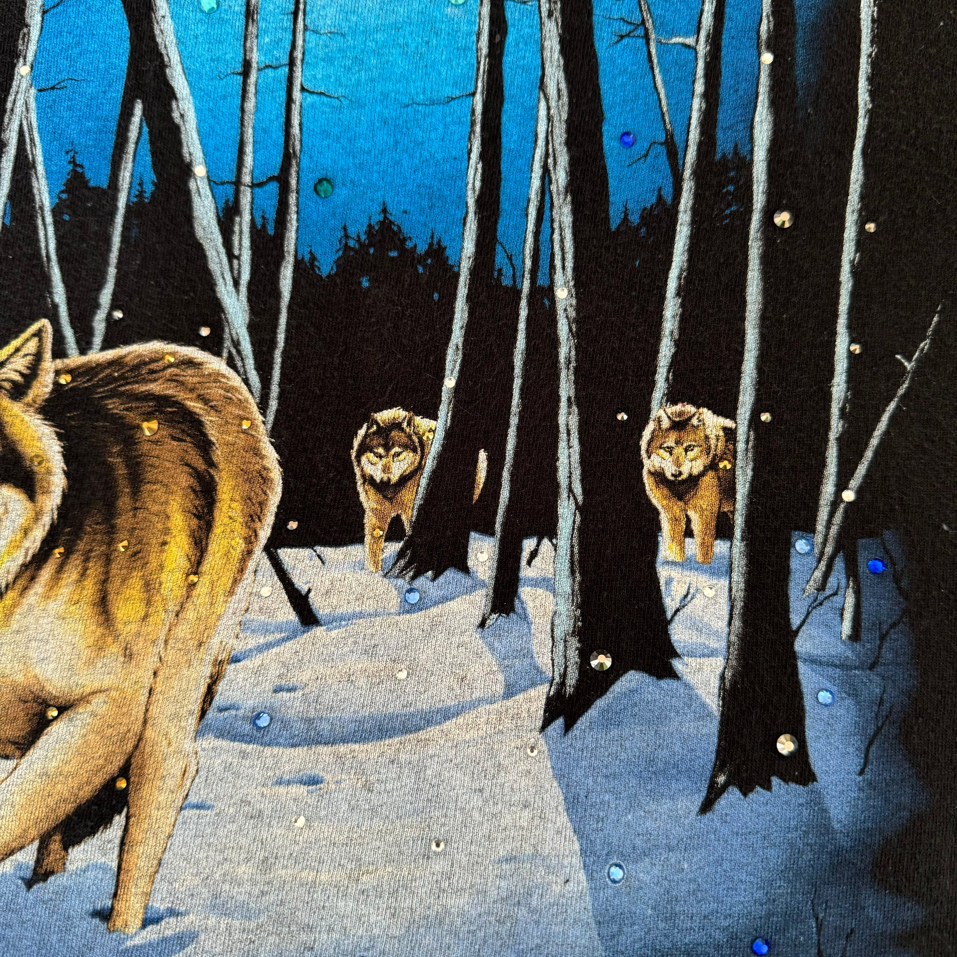 WILD EARTH WOLVES IN WINTER