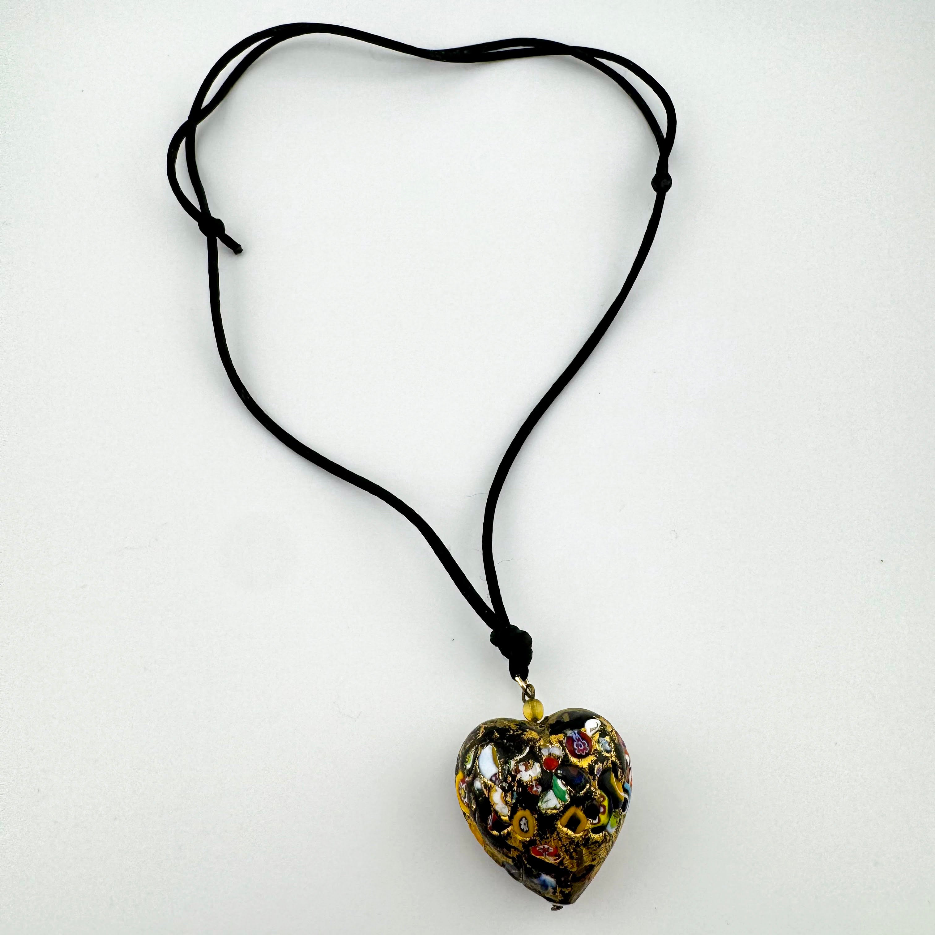 ADJUSTABLE AMAZING MURANO HEART