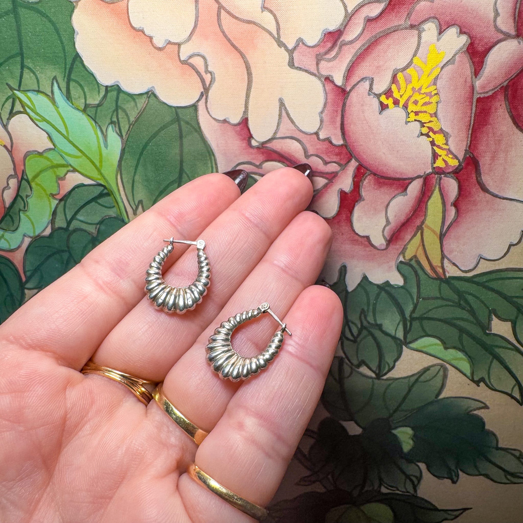 '60s SMALL STERLING SCALLOPS