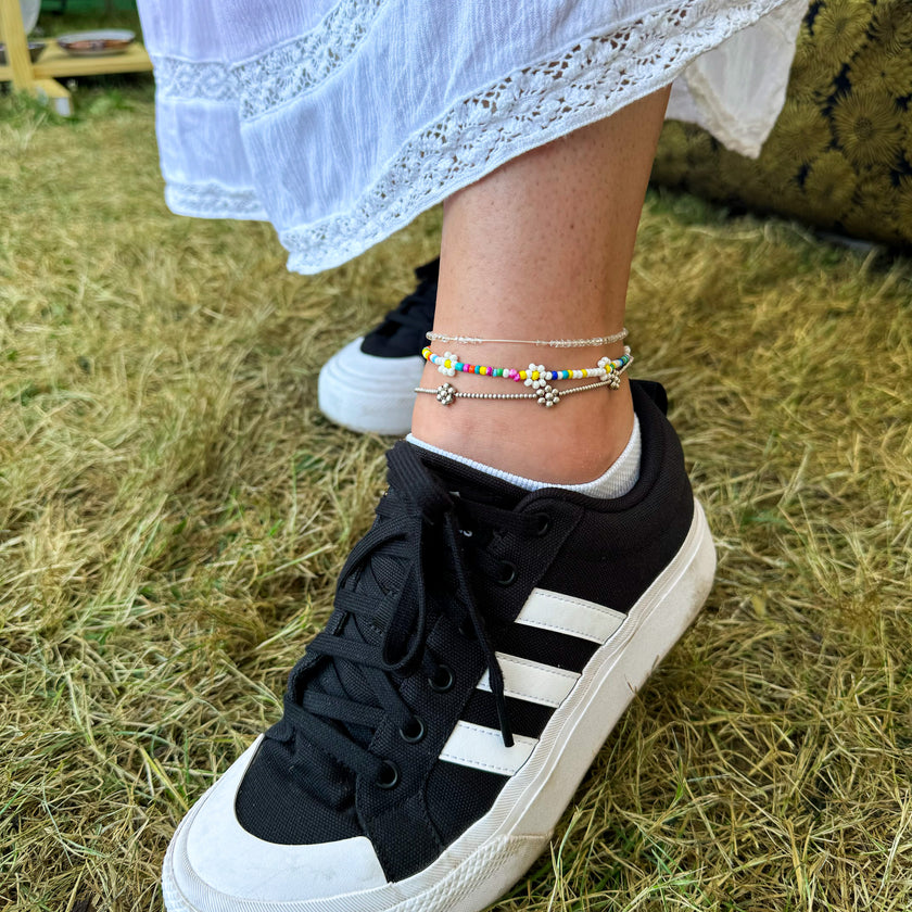 STERLING STRETCHY DAISY CHAIN ANKLET