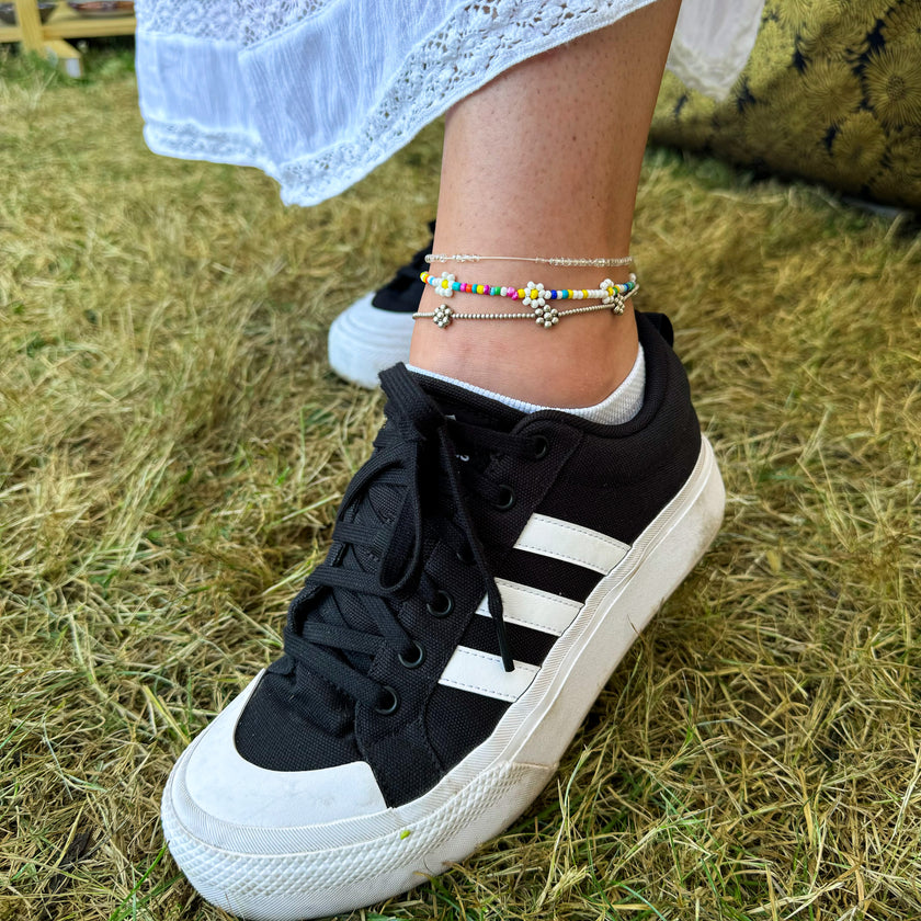 STERLING STRETCHY DAISY CHAIN ANKLET