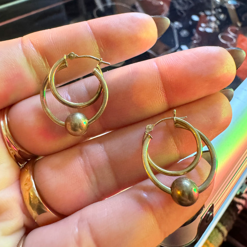 DOUBLE TROUBLE HOOPS