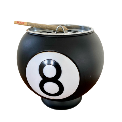 MAGIC 8 BALL ASHTRAY