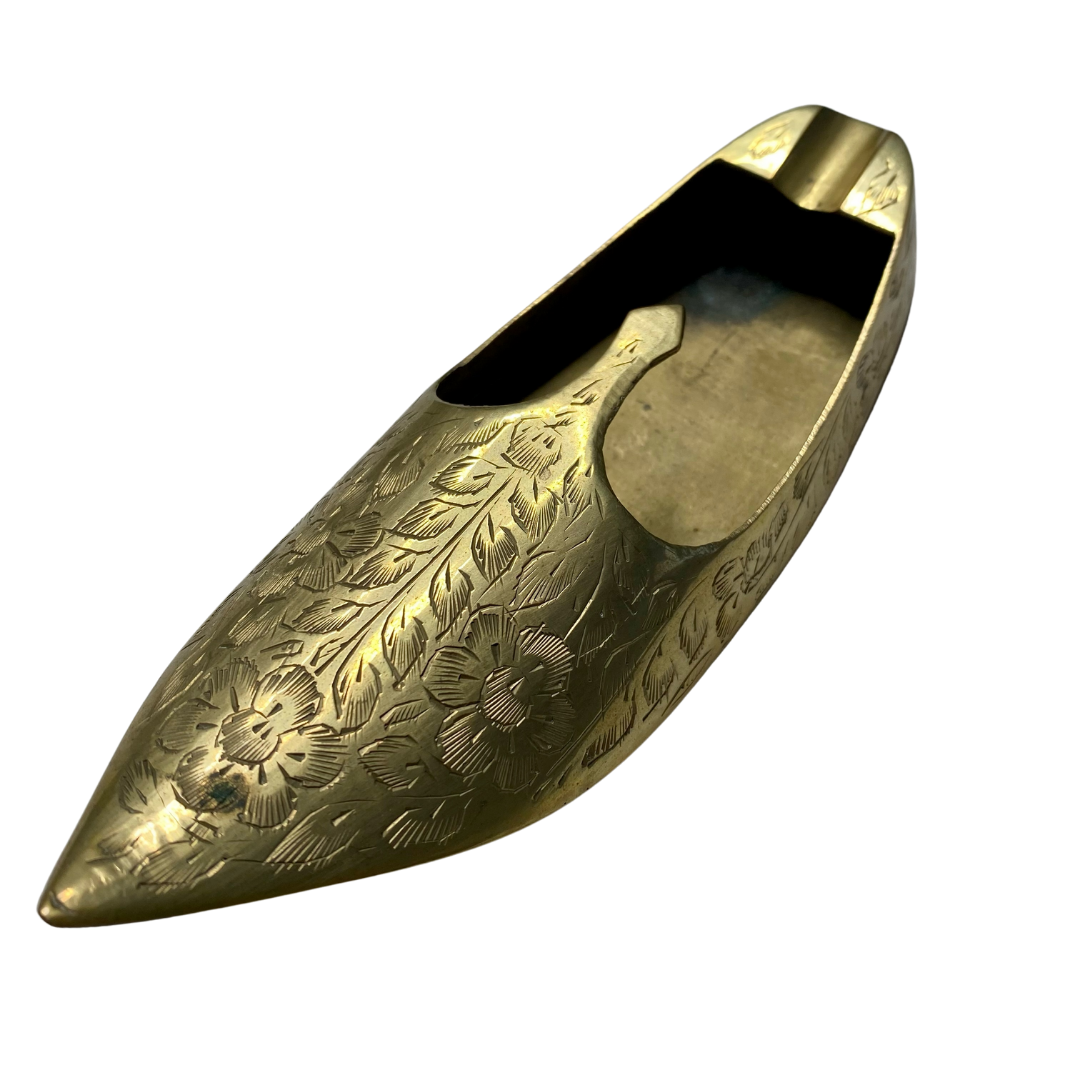 ETCHED BRASS SLIPPER ASHTRAY