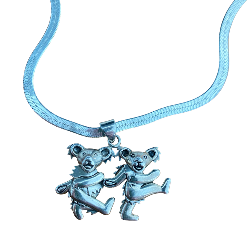 GD DANCING BEARS PENDANT