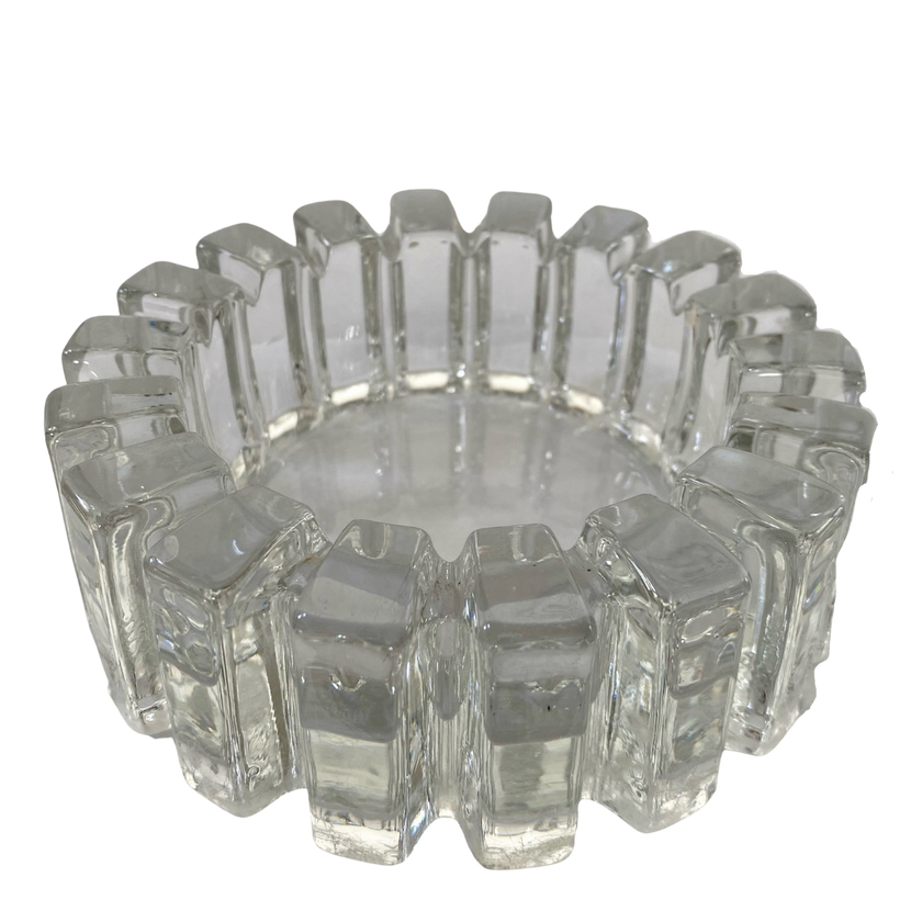 HEAVYWEIGHT GLASS ASHTRAY