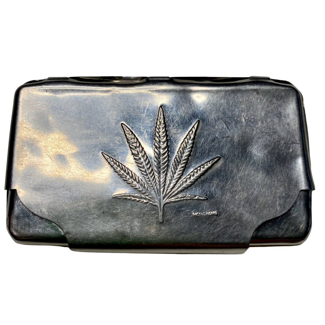 CANNABIS LEAF ROLLING PAPER CASE