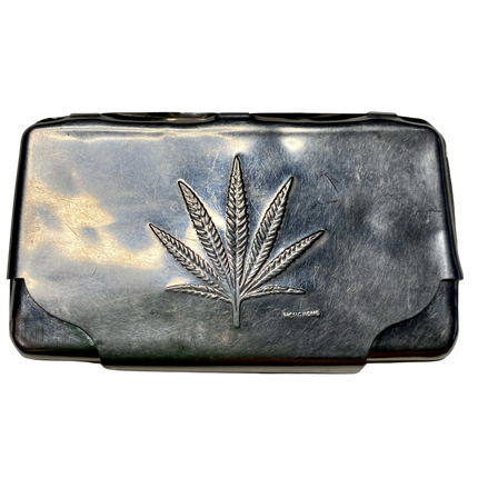 CANNABIS LEAF ROLLING PAPER CASE