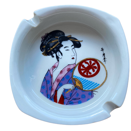 GEISHA REFLECTION ASHTRAY